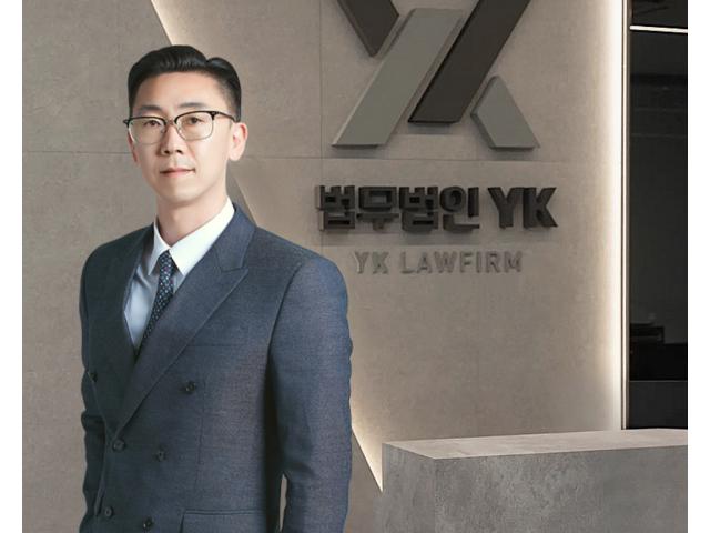형법(준유사강간) /징역1년, 집행유예2년